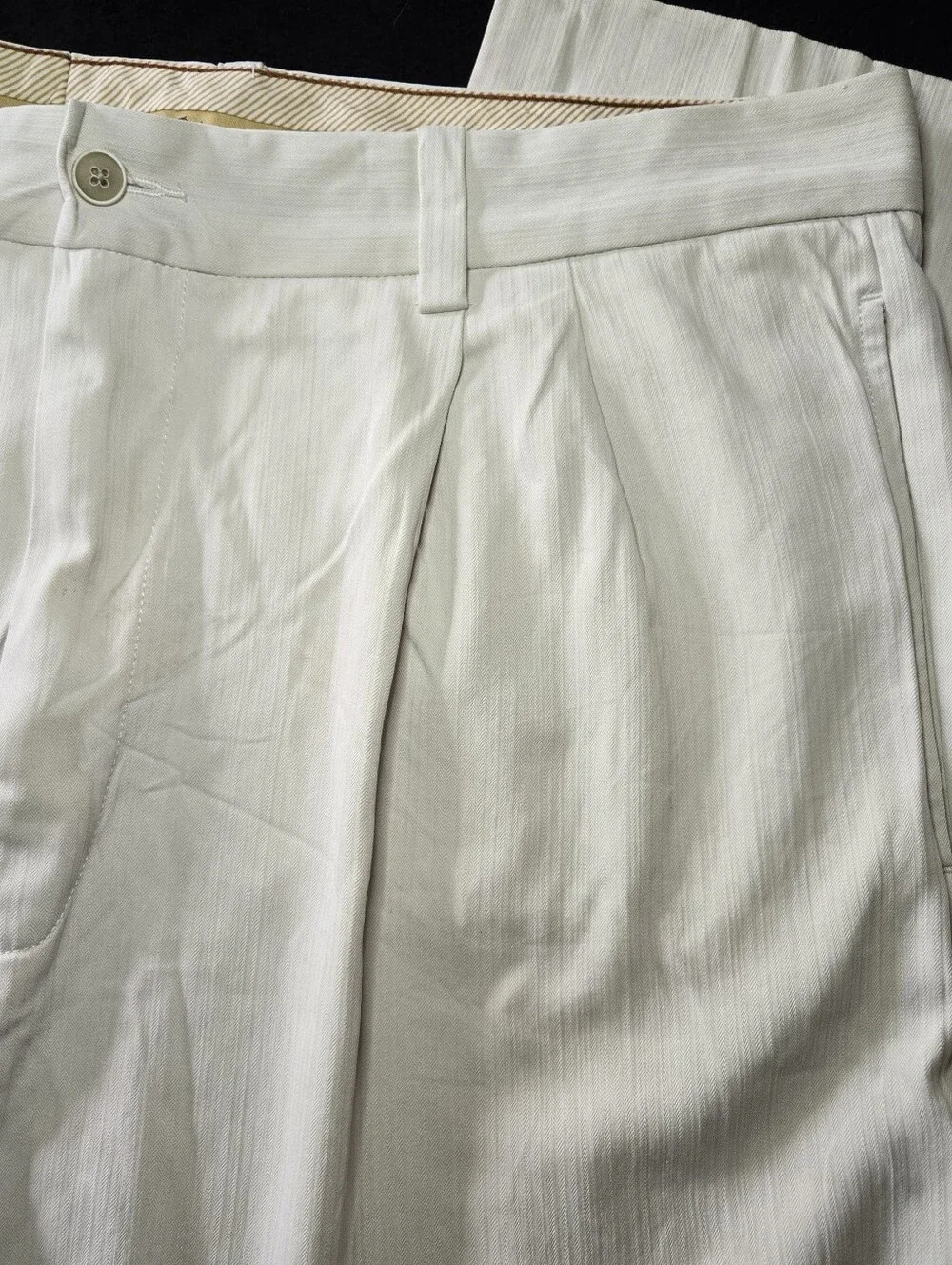 Tommy Bahama Pants Mens 38x28 Beige 80% Silk Blend Straight Leg Pleated Front